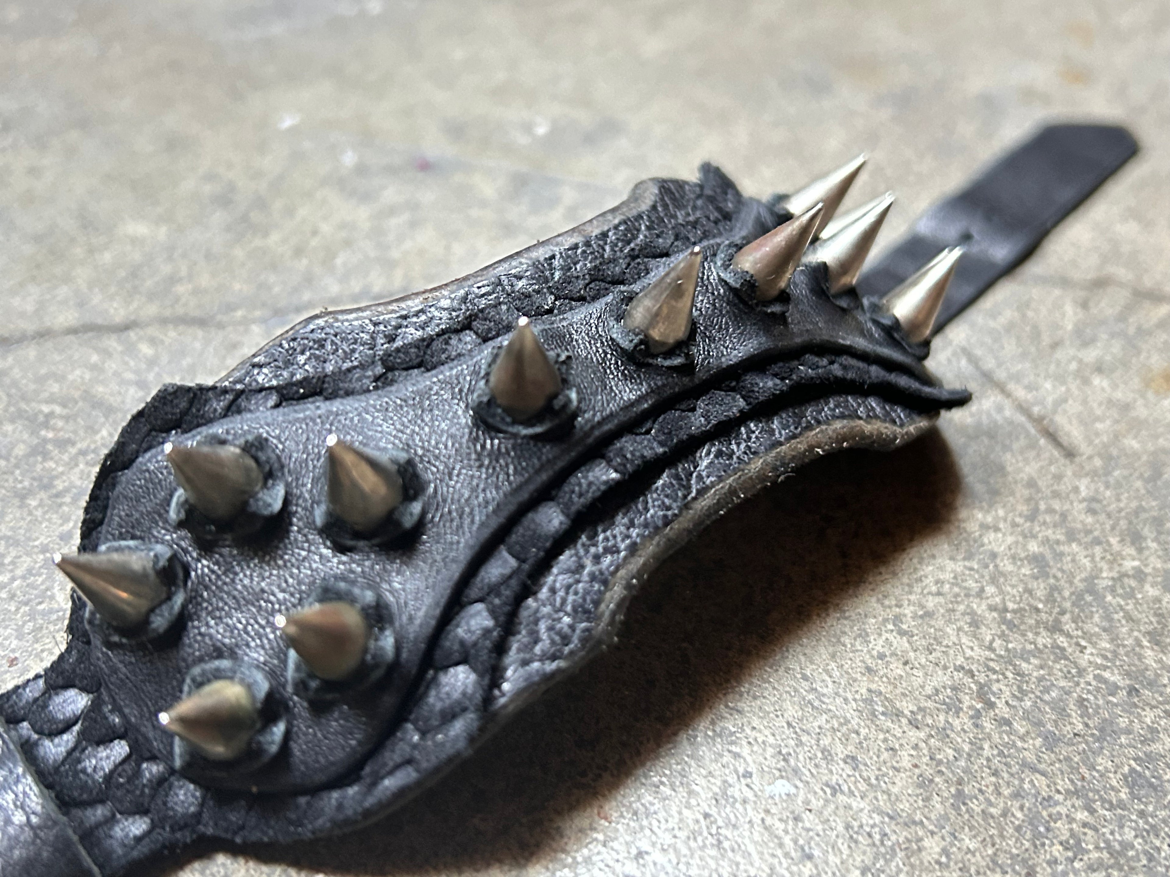 Black Ankylo Bracelet